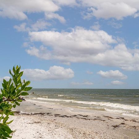 Updated Gulf Front Condo On The South End Of Fort Myers Beach! Condo Εξωτερικό φωτογραφία